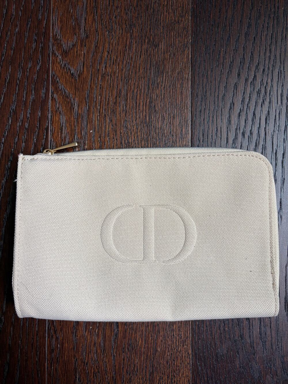 Dior Beauty Cosmetics Pouch (Beige)